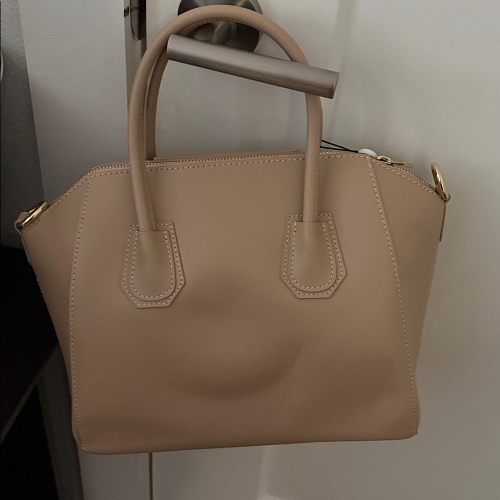 Fashion Drug Elegant Tan Handbag - Picture 2 of 5